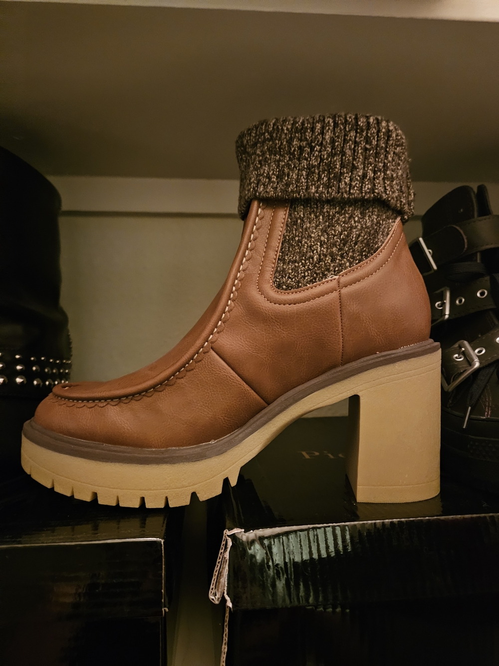 Oasis Society Brown Chunky-Heel Chelsea Boot with Knit Cuff - Picture 2 of 5